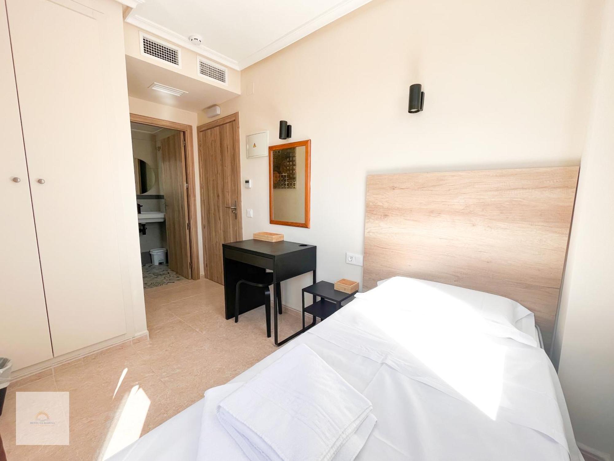 Hotel La Marina Elche Ла-Марина Екстер'єр фото